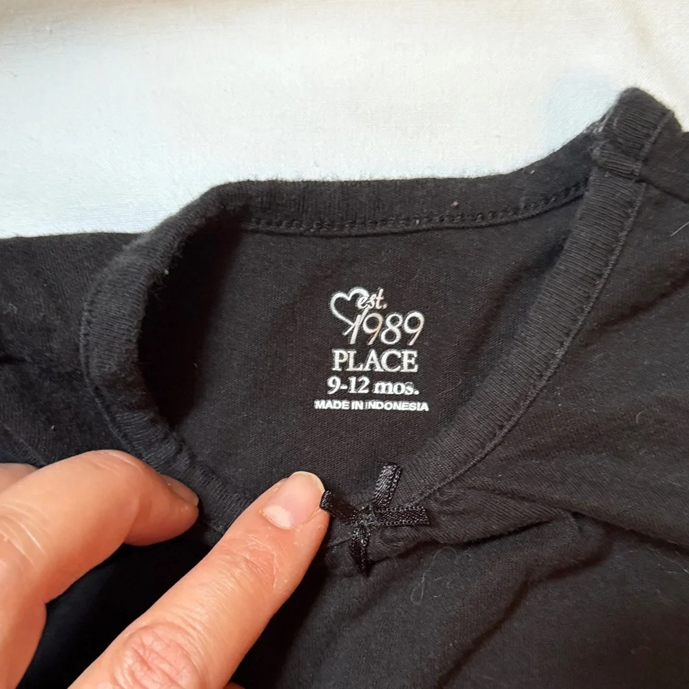 The Children's Place Classic Black Long Sleeve Tee